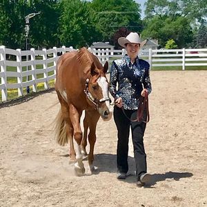 Meet your Posher, Mackenzie